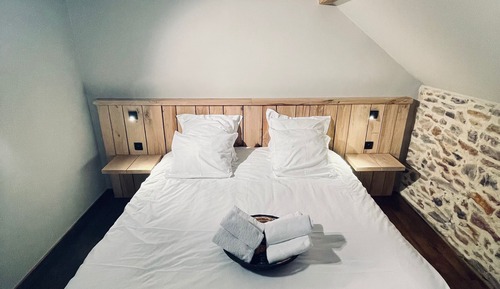 Premium Suite, 2 Bedrooms, Jetted Tub