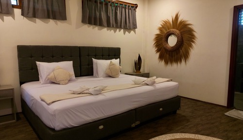 Deluxe Villa, 2 Bedrooms, Connecting Rooms, Garden View