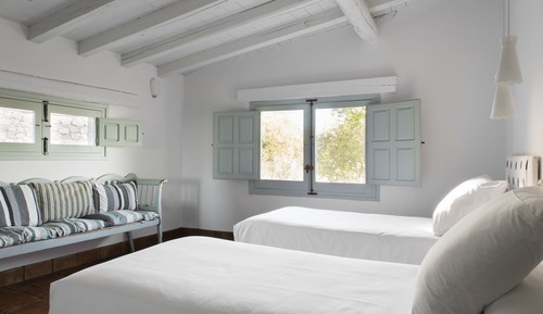 Traditional House, 2 Bedrooms (Abejas II)