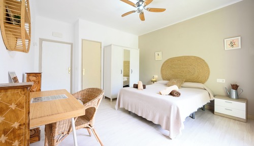 Deluxe Double Room, Private Bathroom, Garden Area