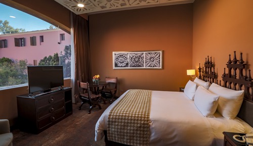Premium Room, 1 King Bed, Non Smoking