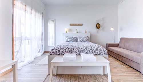 Comfort Room, 1 Bedroom, River View