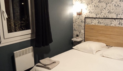 Double Room, Shared Bathroom