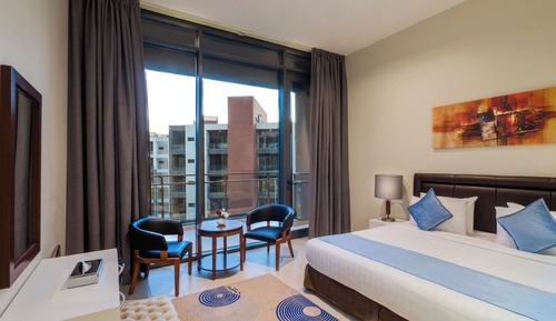 Superior Suite, 3 Bedrooms, Pool View