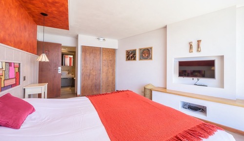 Deluxe Apartment, 3 Bedrooms, Lake View (TD7)