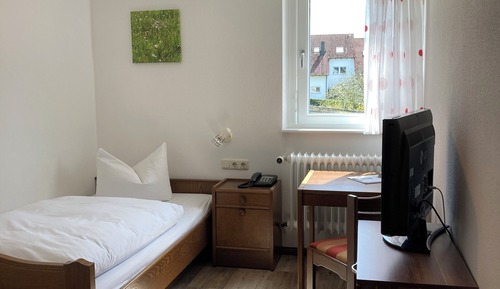 Basic Single Room (Haupthaus)