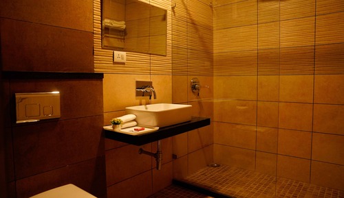 Club Room, 1 King Bed, Non Smoking