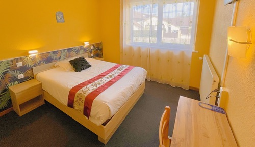 Classic Single Room