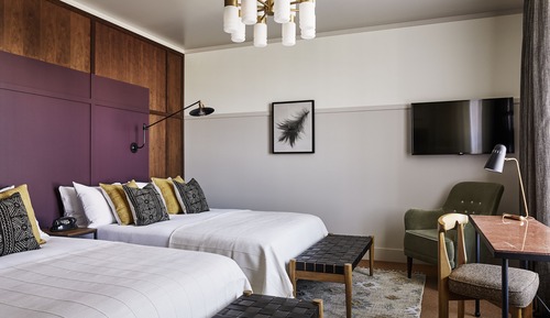 Roomy 2 Beds