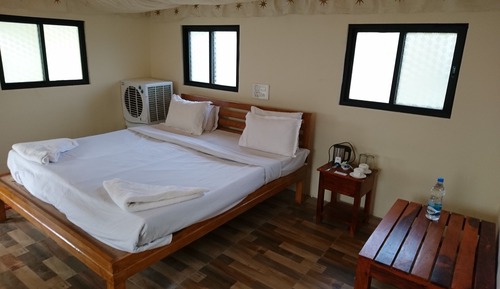 Deluxe Tent, 1 Bedroom, Garden Area