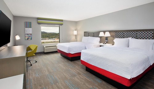 Room, 2 Double Beds, Non Smoking, Mountain View