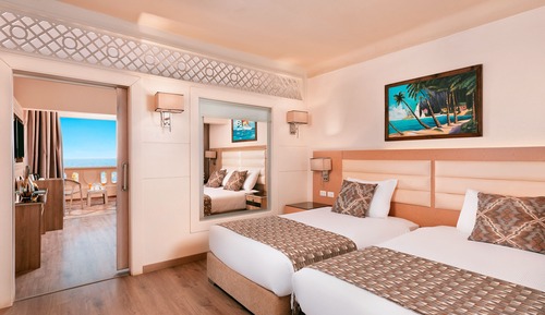 Quadruple Family Sea View Room