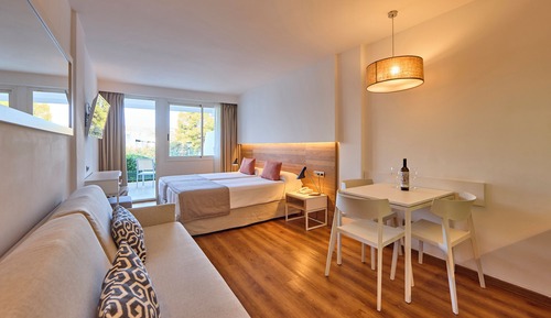 Comfort Studio, Balcony, Garden View