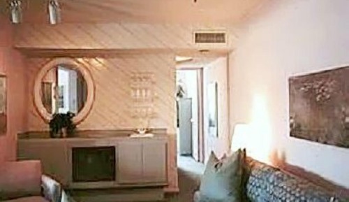 Suite, 1 Queen Bed