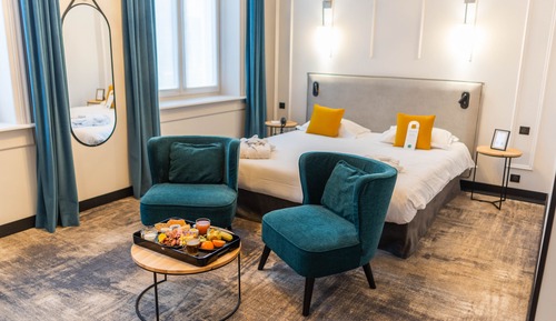 Deluxe Room, 1 King Bed, Non Smoking