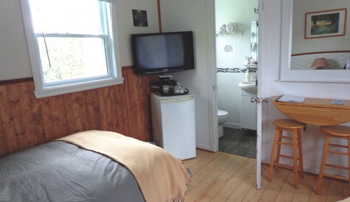 Room With Two Twin Beds