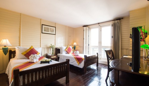 Superior Twin Bed Room
