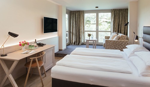 Economy Room