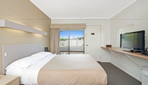 Quad Suite