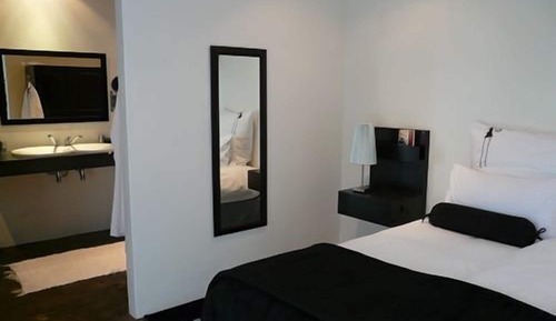 Luxury Double Room (Self Catering)