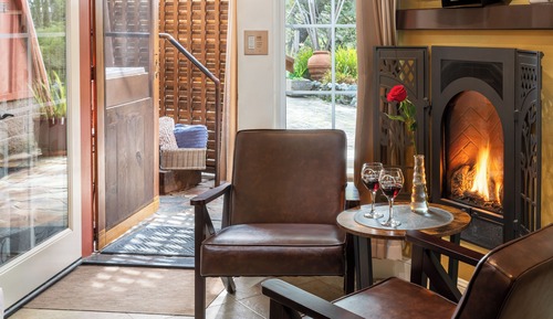 The Stone Pine, 1 Queen Bed, Private Bathroom