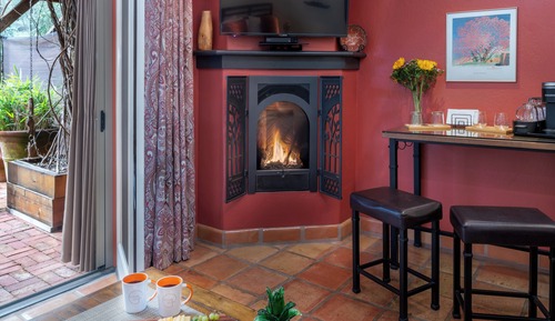 The Cottonwood, 1 King Bed, Private Bathroom