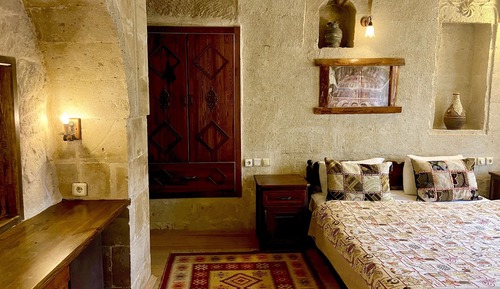 Superior Cave Double - 12