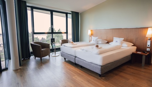 Panoramic Double Room, Lake View