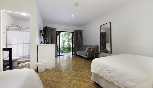 Deluxe Room, Multiple Beds