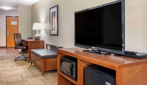 Suite, Multiple Beds, Non Smoking (Upgrade)