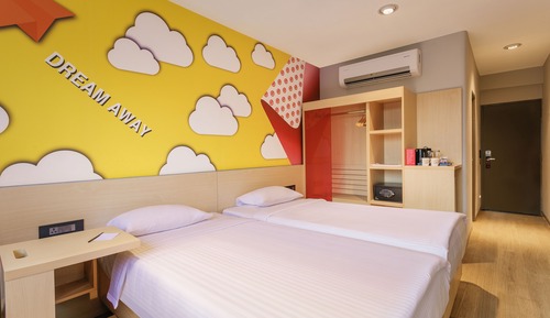 Luxe Twin Room
