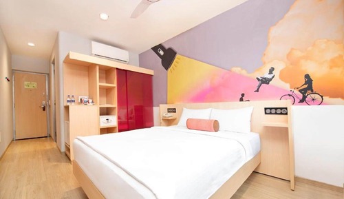 Luxe Single Room