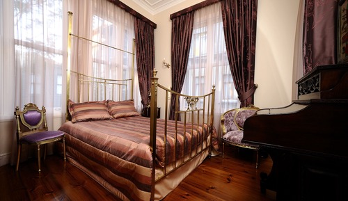 Standard Double or Twin Room