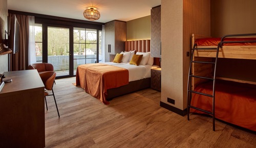 Economy Triple Room