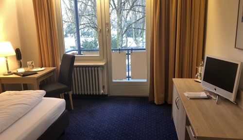 Classic Single Room