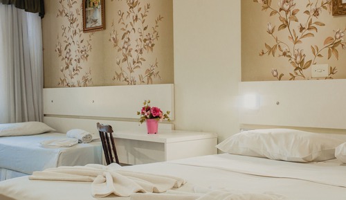 Quintuple Room, Ensuite