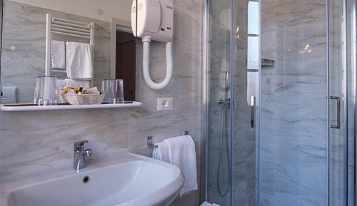 Classic Single Room