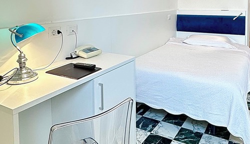 Business Single Room