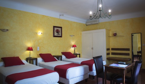 Triple Room