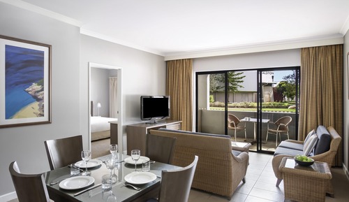 Room, 2 Bedrooms