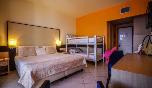 Comfort Quadruple Room