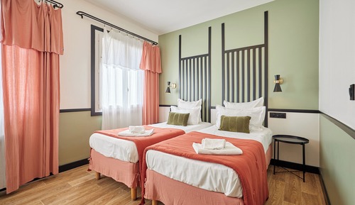 Twin Room