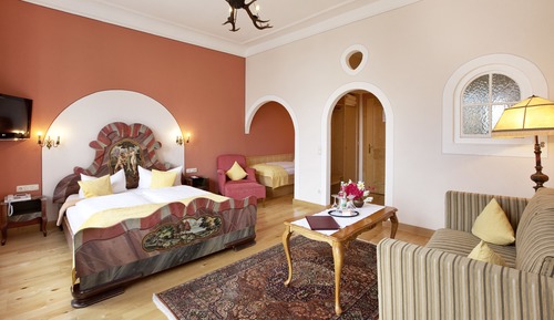 Quad Room