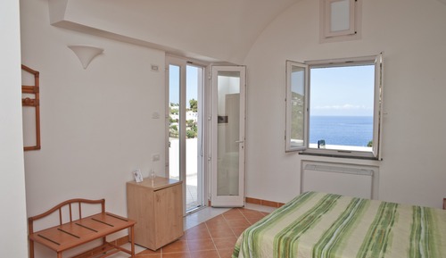 Triple Room, Private Bathroom, Sea View