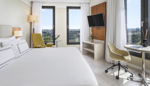 Grand Suite The Level