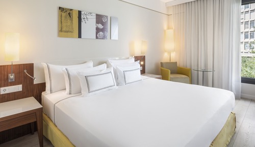 Melia Guestroom