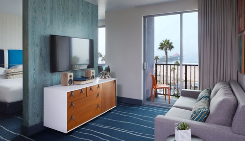 Studio Suite, 1 King Bed, Oceanfront