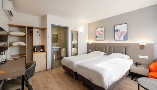 Twin Room