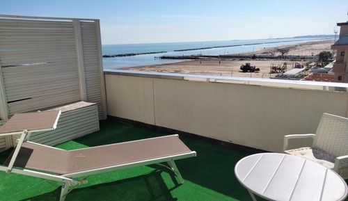 Panoramic Triple Room, Terrace