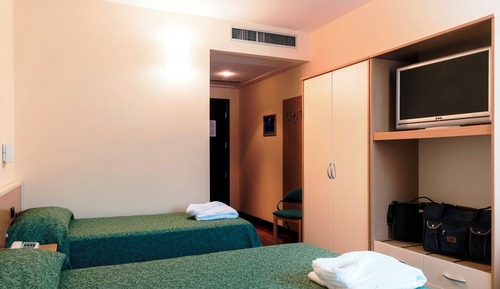 Classic Triple Room